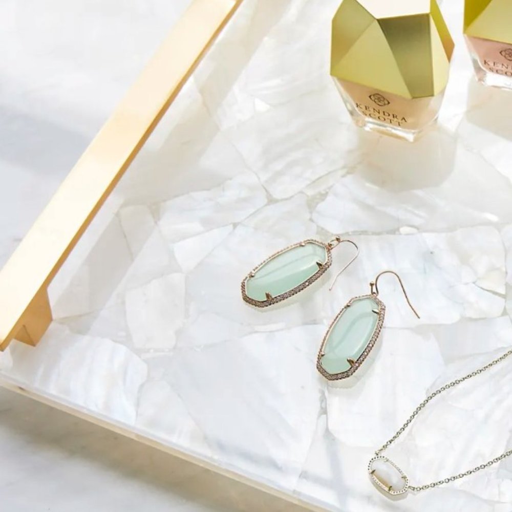 Kendra Scott Mother Of Pearl Stone Slab Tray - Picture 3 of 11